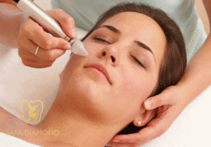 أفضل طرق العناية بالبشرة للحفاظ على نضارتها وشبابها: 0546444116